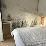 Le Marquis شقة